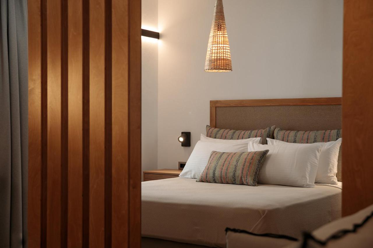 "Makava Suites" Your Luxe Urban Sanctuary Naxos City Exterior photo