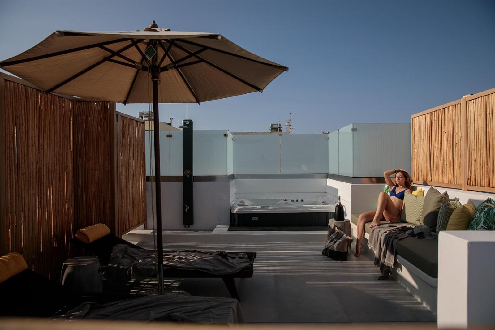 "Makava Suites" Your Luxe Urban Sanctuary Naxos City Exterior photo
